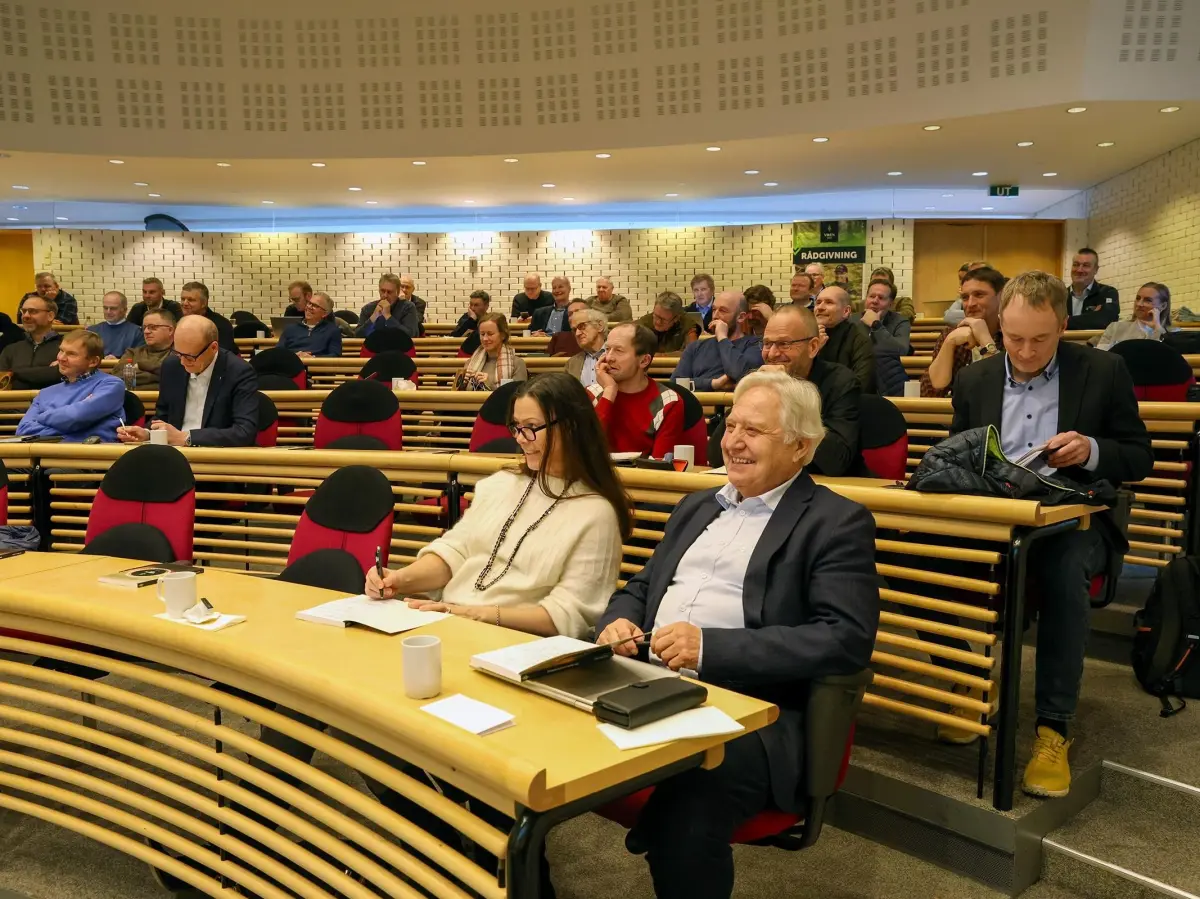 Teknologiutvikling, næringspolitikk og klimasmart skogbruk var blant temaene på Viken Skogs høstmøte på Thorbjørnrud hotell onsdag 10. desember.