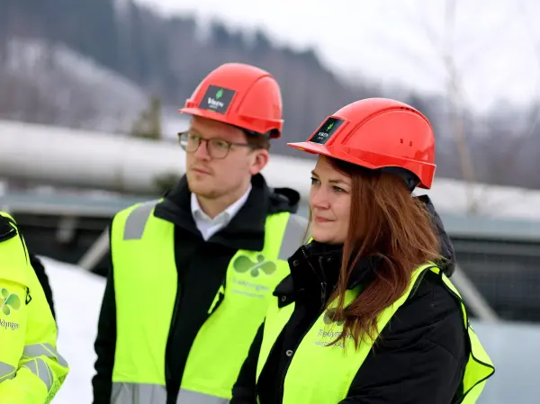 Torsdag 20. februar kom næringsminister Cecilie Myrseth på besøk til Treklyngen Industripark i Hønefoss for å få innspill til den kommende industrimeldingen.
