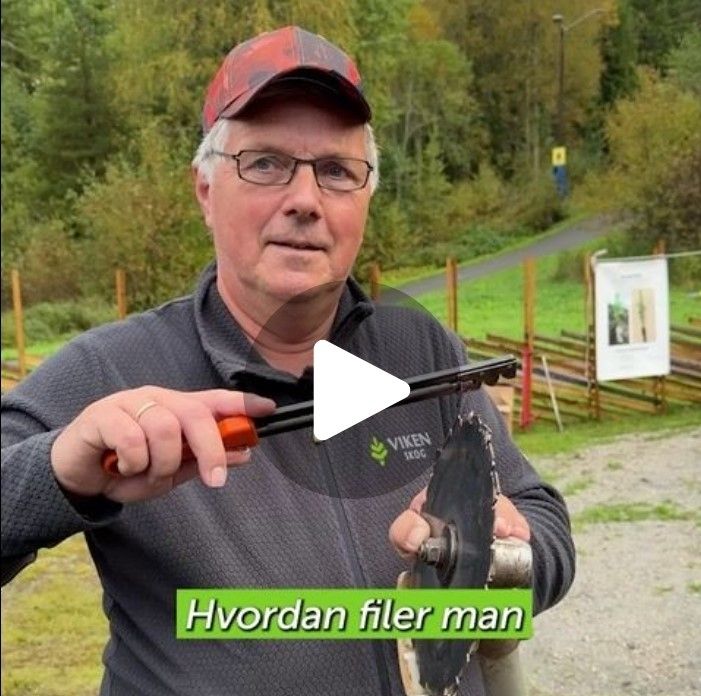 Per Arne viser deg hvordan man filer sagbladet til ryddesaga.