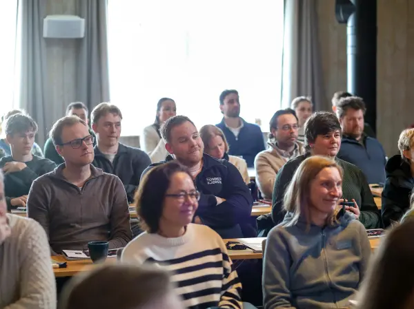 Det var rett og slett en særdeles fin gjeng med nye og kommende skogeiere som var samlet til Viken Skogs skogeierskole på Helgaker gård lørdag 7. mars. Tilbakemeldingene er superfine.