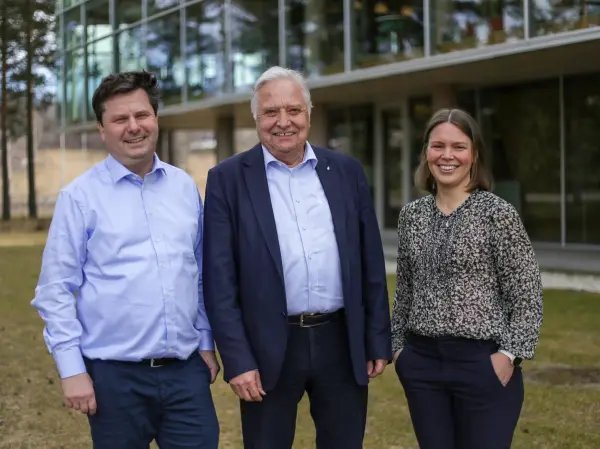 Viken Skog-konsernet står for nesten en tredel av tømmerhogsten i Norge. – Godt samarbeid gjennom hele verdikjeden fra skog til industri gjør at vi igjen er Norges største tømmerkjøper, sier styreleder Olav Breivik i Viken Skog.